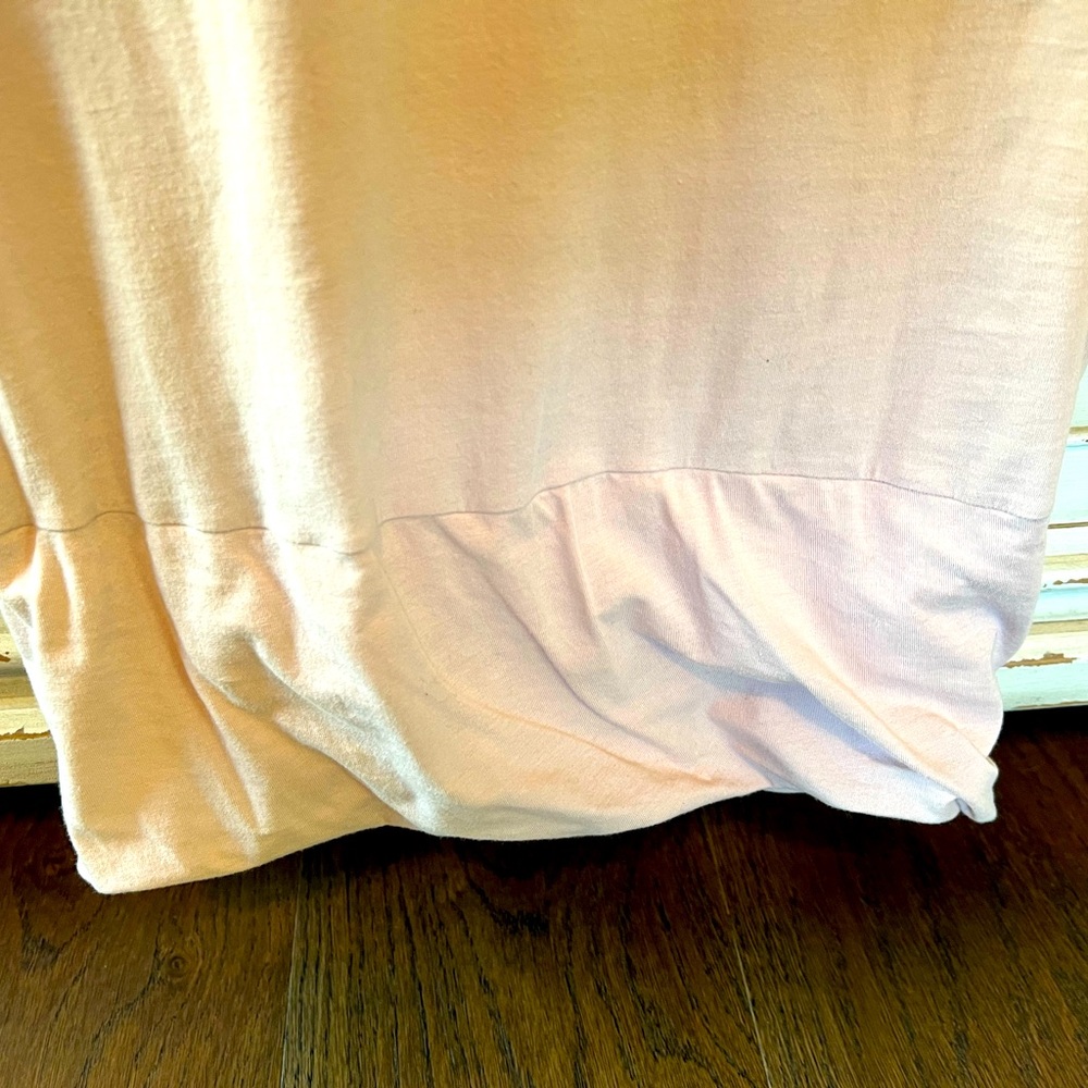 James Perse Standard Deep Scoop Neck T-shirt. Light Pink. Size 1 - Picture 10 of 16